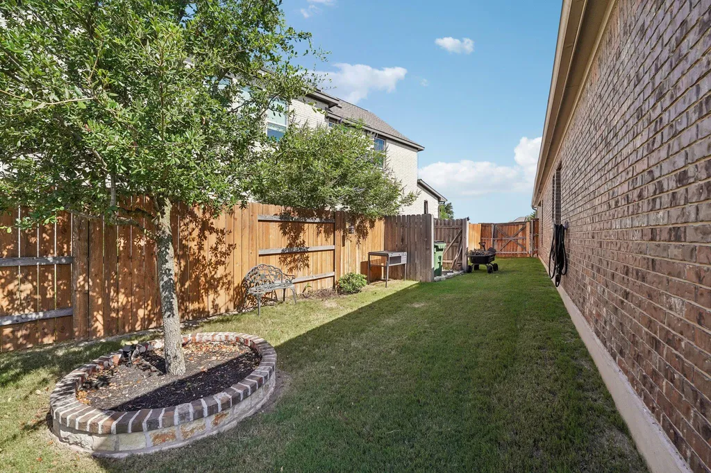 2424 Costera Street Leander TX 78641
