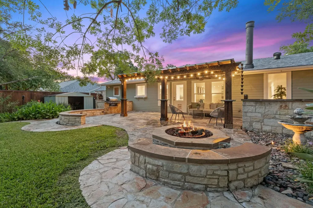 2615 Coatbridge Drive Austin TX 78745