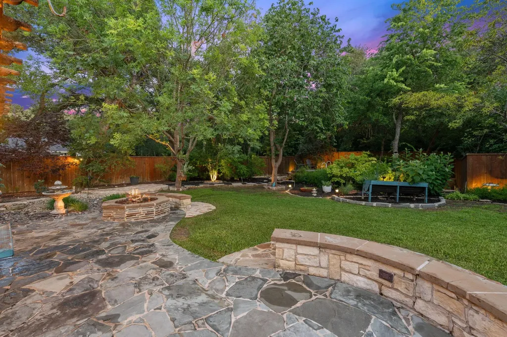 2615 Coatbridge Drive Austin TX 78745