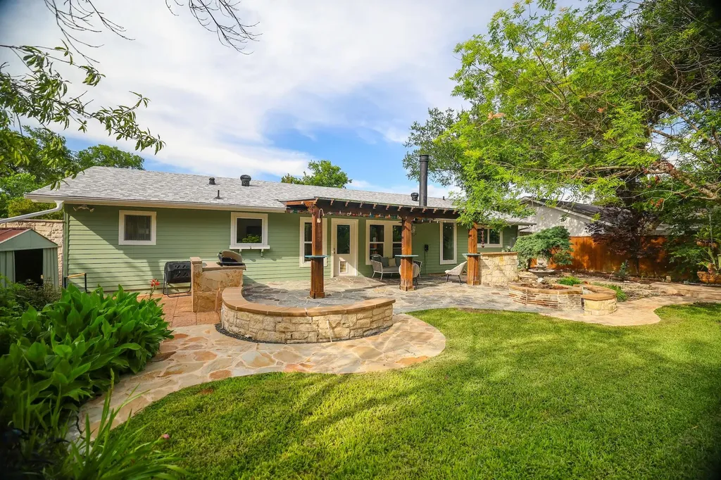 2615 Coatbridge Drive Austin TX 78745