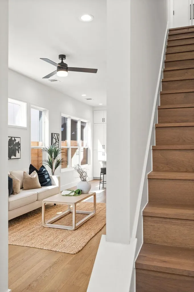 1407 Cedar Avenue Austin TX 78702