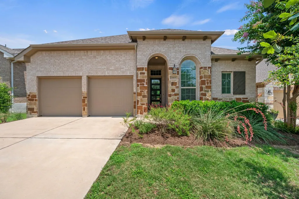 7905 Sunrise Ravine Pass Lago Vista TX 78645