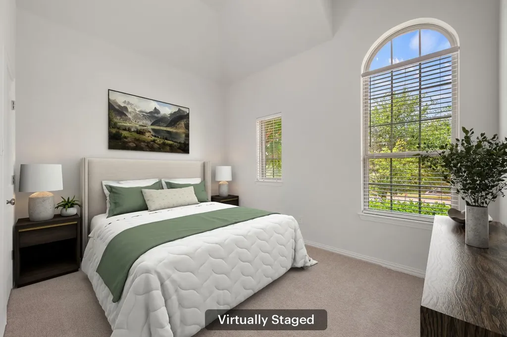 7905 Sunrise Ravine Pass Lago Vista TX 78645