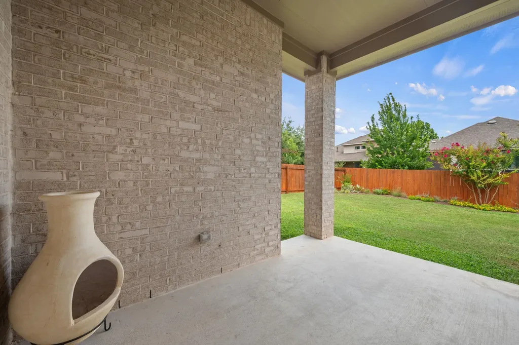 7905 Sunrise Ravine Pass Lago Vista TX 78645