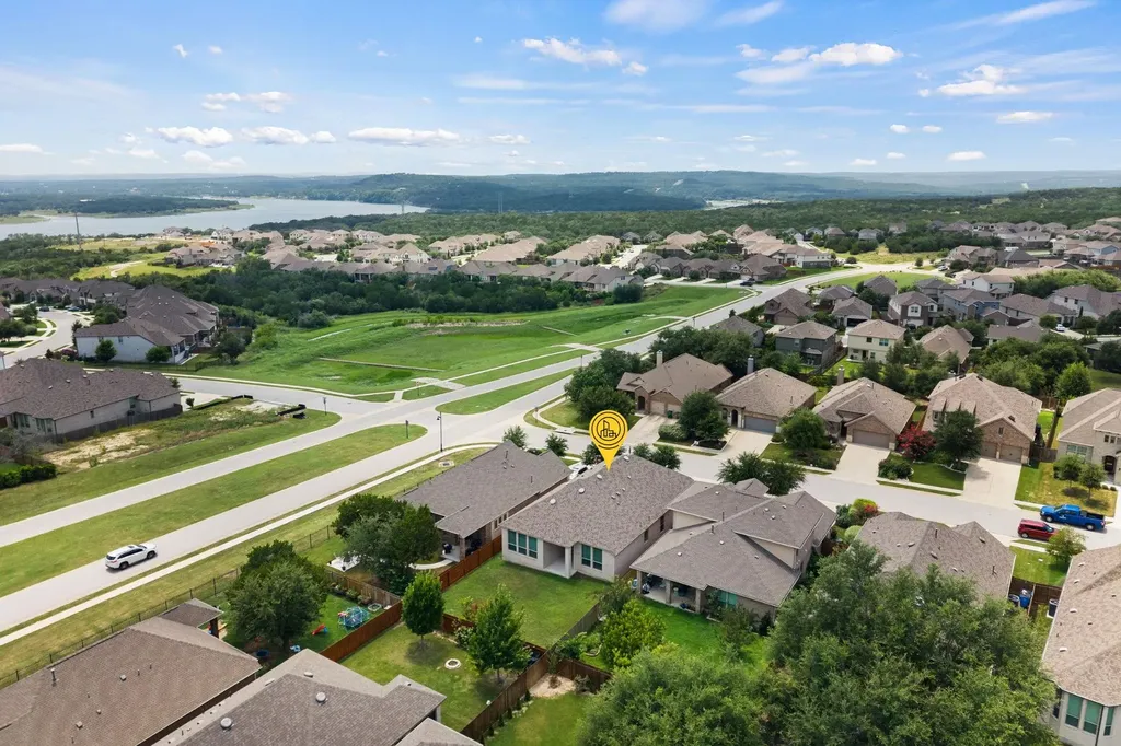 7905 Sunrise Ravine Pass Lago Vista TX 78645