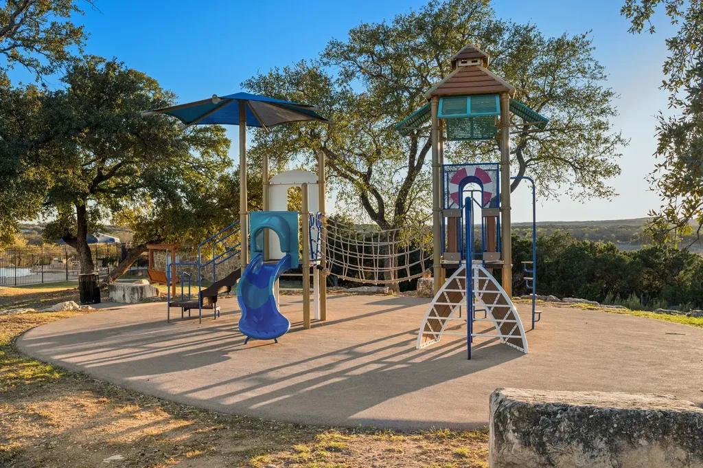 7905 Sunrise Ravine Pass Lago Vista TX 78645