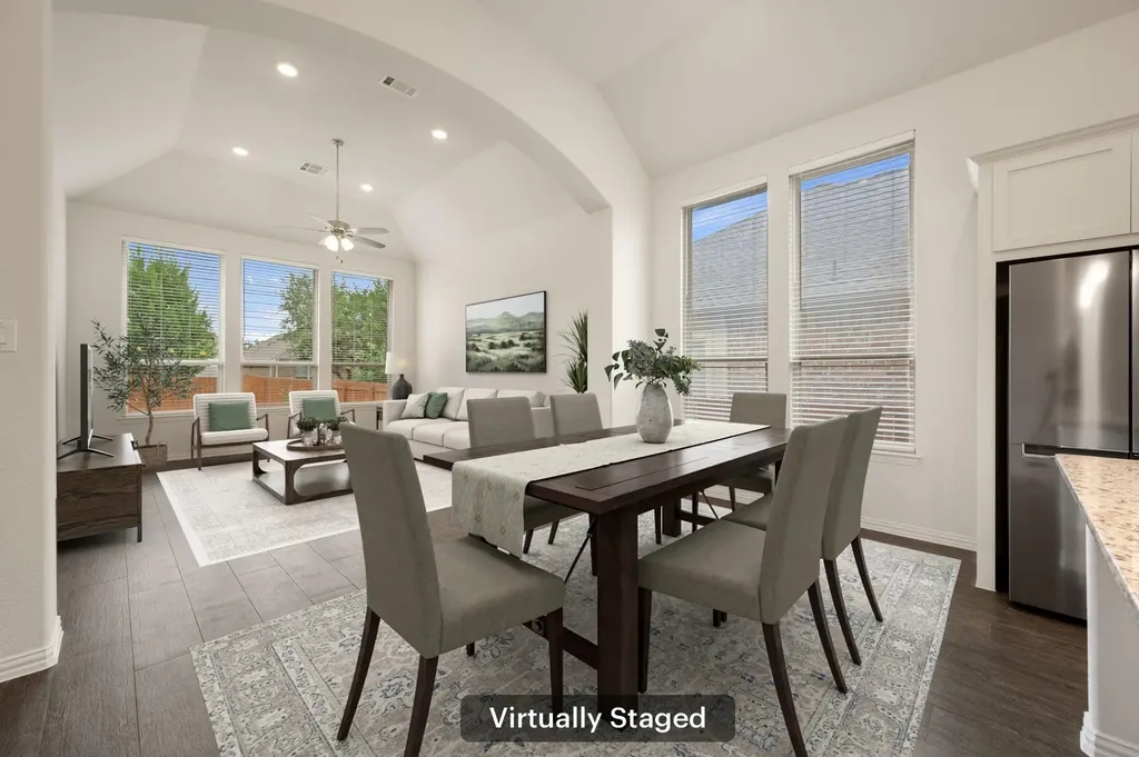 7905 Sunrise Ravine Pass Lago Vista TX 78645