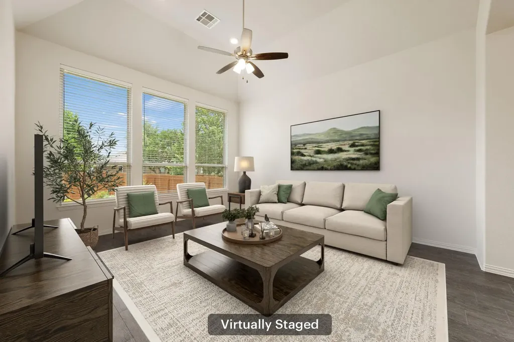 7905 Sunrise Ravine Pass Lago Vista TX 78645
