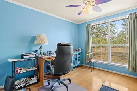 202 The Oaks Boulevard Elgin TX 78621