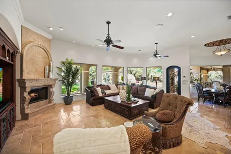 10210 Oak Forest Way New Braunfels TX 78132
