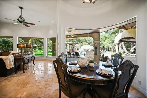 10210 Oak Forest Way New Braunfels TX 78132