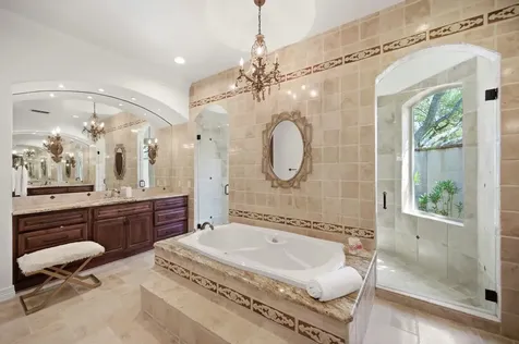 10210 Oak Forest Way New Braunfels TX 78132
