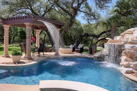 10210 Oak Forest Way New Braunfels TX 78132