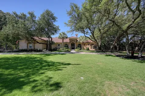 10210 Oak Forest Way New Braunfels TX 78132
