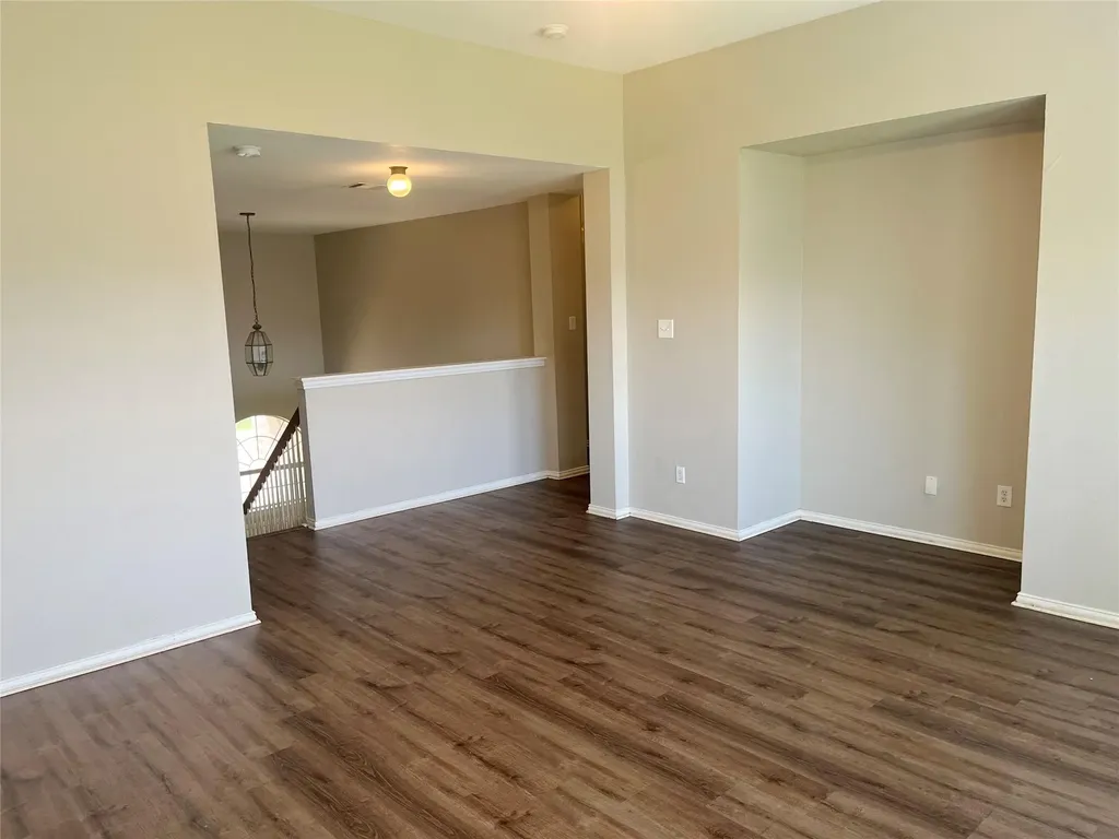 140 Pecanwood S Kyle TX 78640