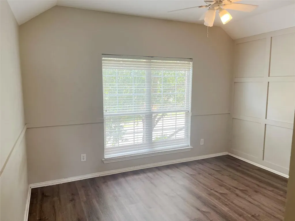 140 Pecanwood S Kyle TX 78640