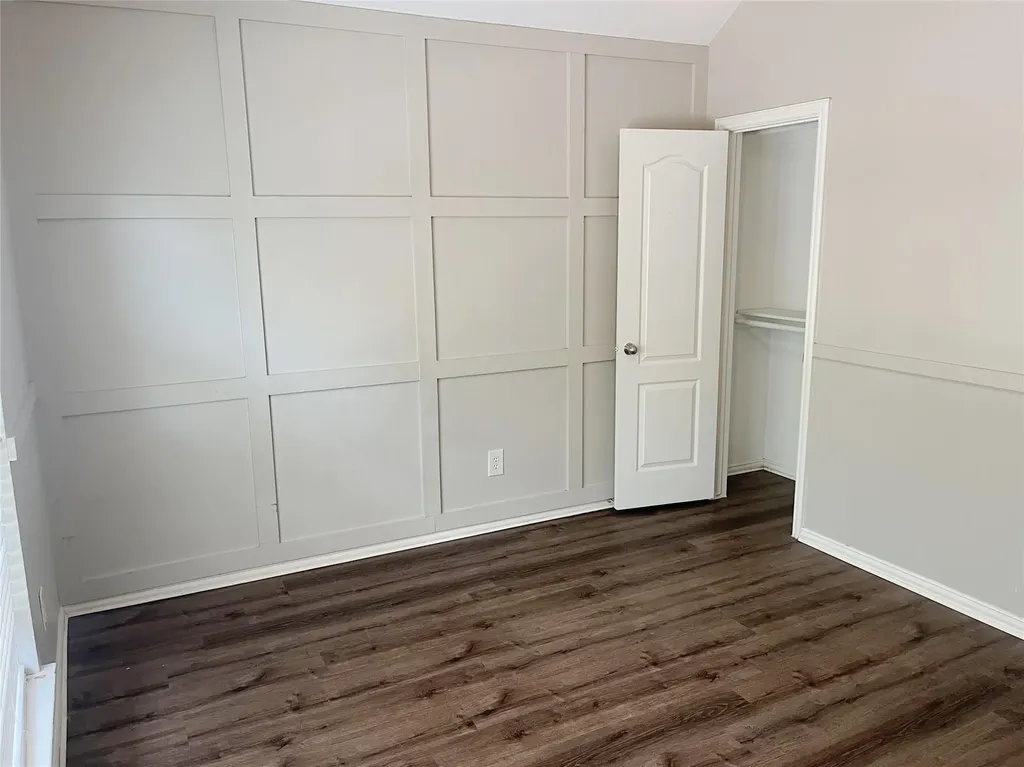 140 Pecanwood S Kyle TX 78640