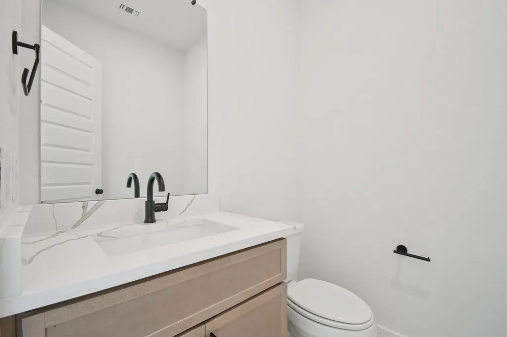 1660 Cardinal Lane Round Rock TX 78681