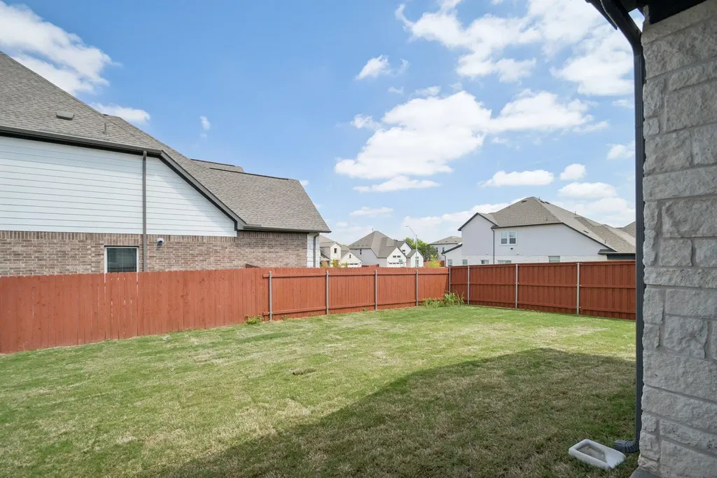 1660 Cardinal Lane Round Rock TX 78681