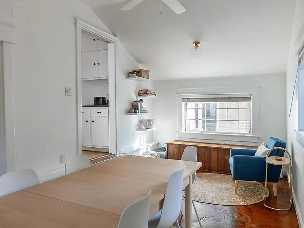 1028 E 43rd Street Austin TX 78751