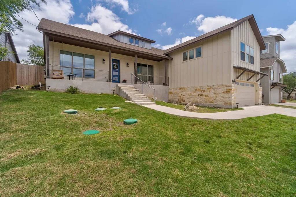 10129 Longhorn Skyway Dripping Springs TX 78620
