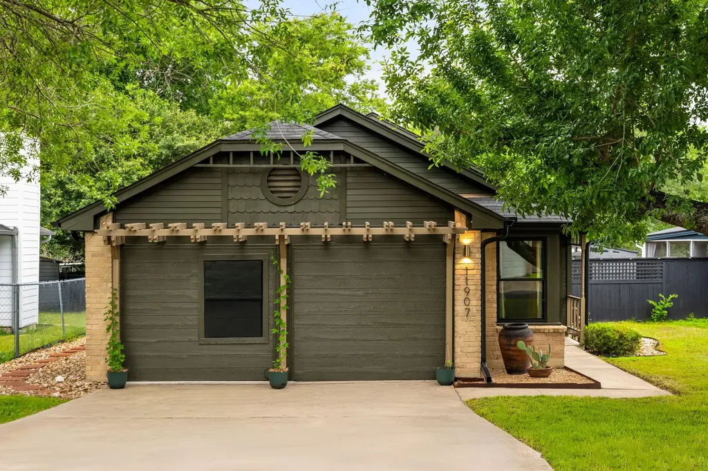 11907 Tobler Trail Austin TX 78753