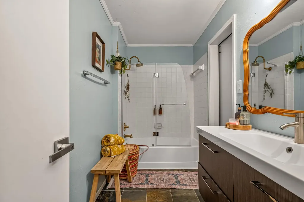 11907 Tobler Trail Austin TX 78753