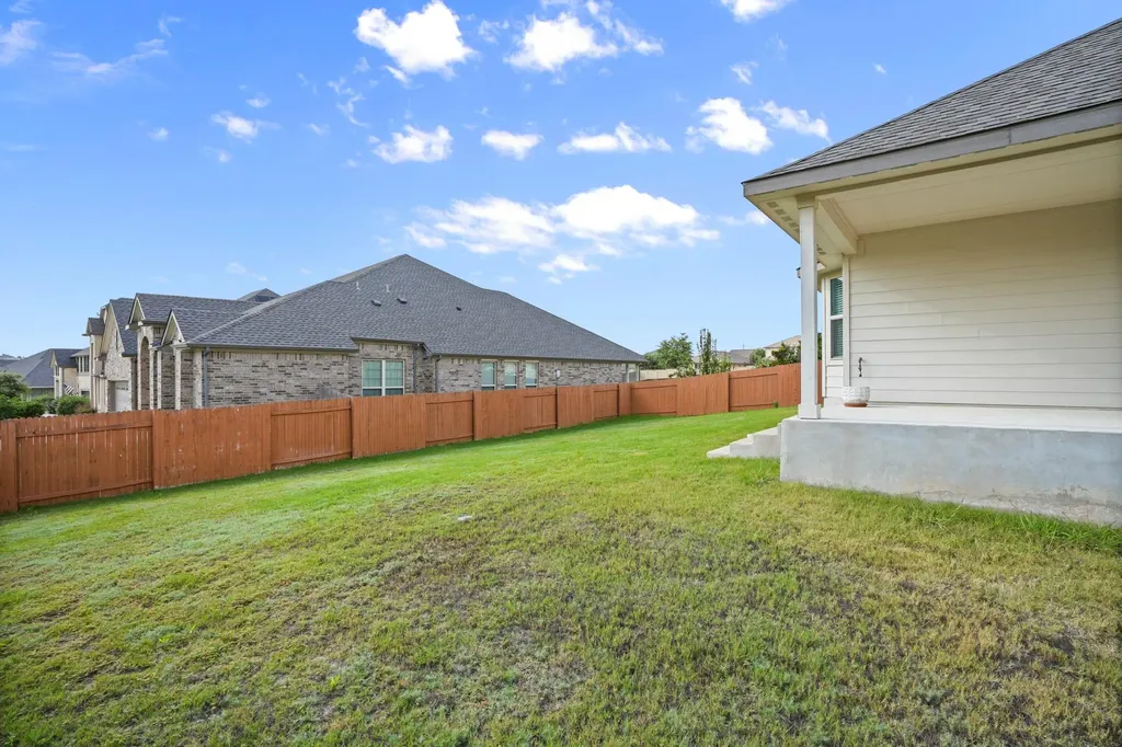 2209 Hat Bender Loop Round Rock TX 78664