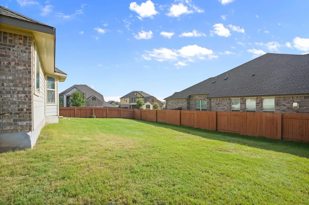 2209 Hat Bender Loop Round Rock TX 78664