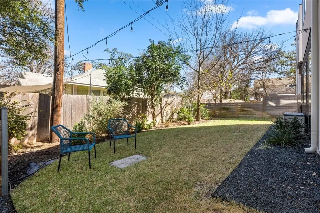 1225 Hillside Avenue Austin TX 78704