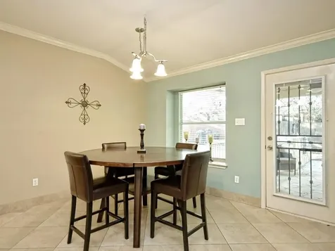 1110 Fossil Cove Round Rock TX 78681