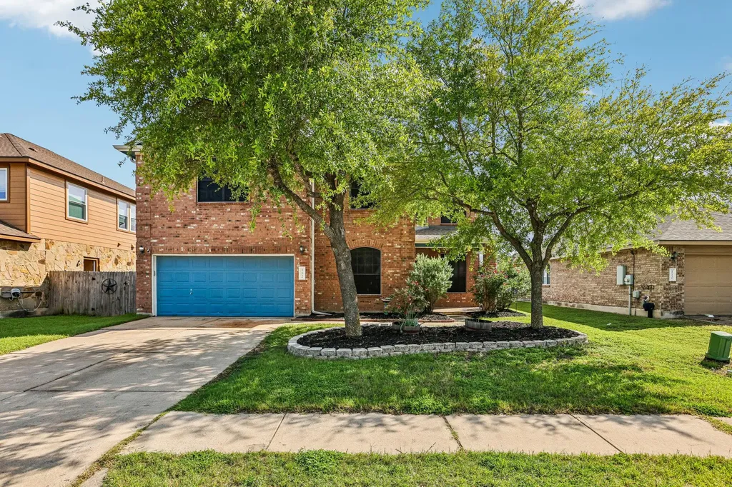 112 Floating Leaf Drive Hutto TX 78634