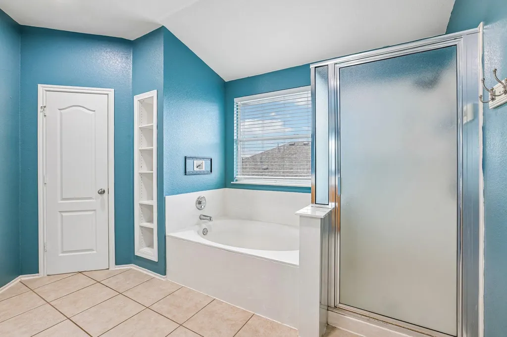 112 Floating Leaf Drive Hutto TX 78634