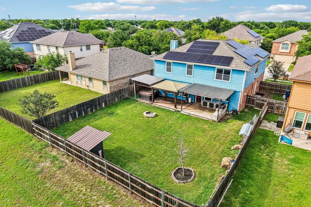 112 Floating Leaf Drive Hutto TX 78634