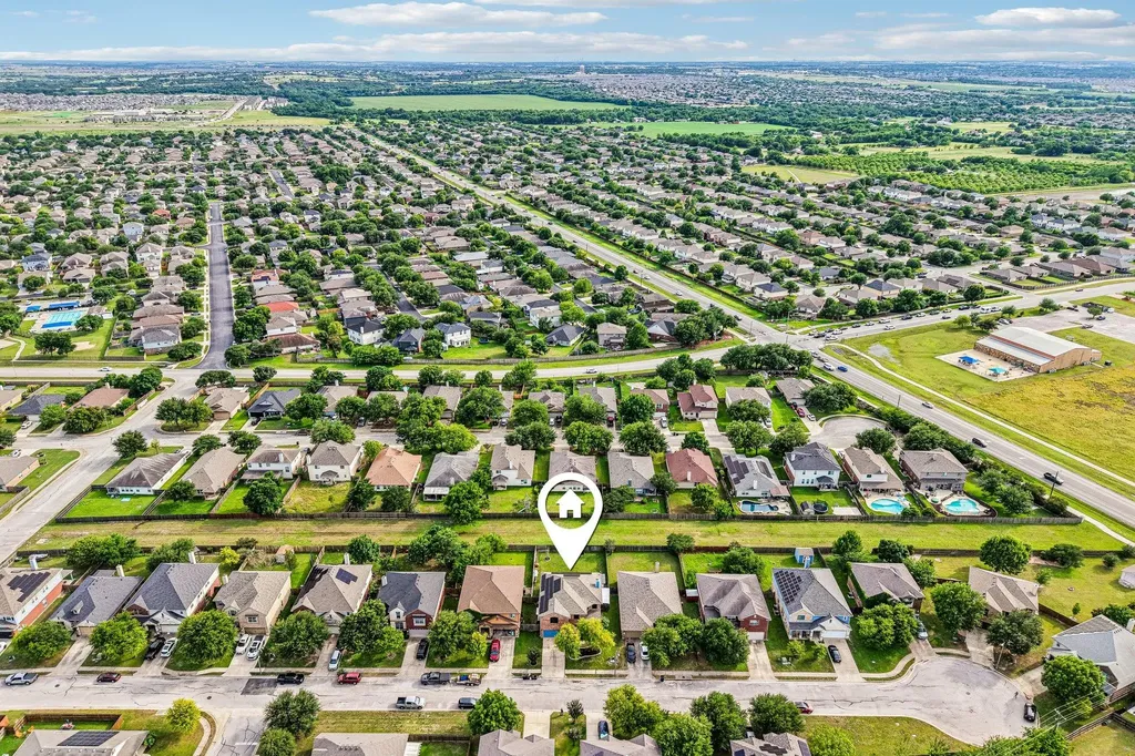 112 Floating Leaf Drive Hutto TX 78634