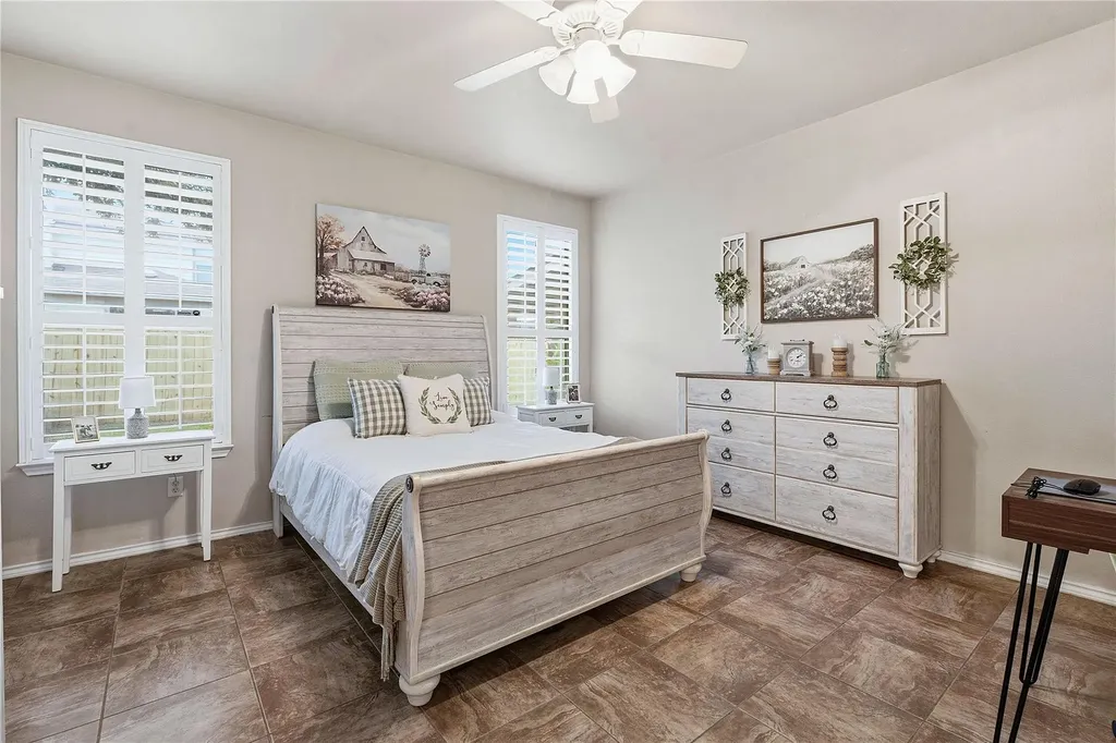 506 Glacier Point Trail Taylor TX 76574