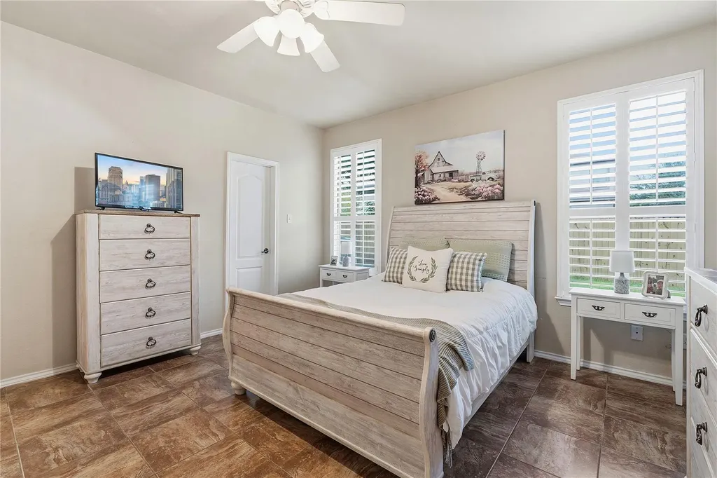 506 Glacier Point Trail Taylor TX 76574