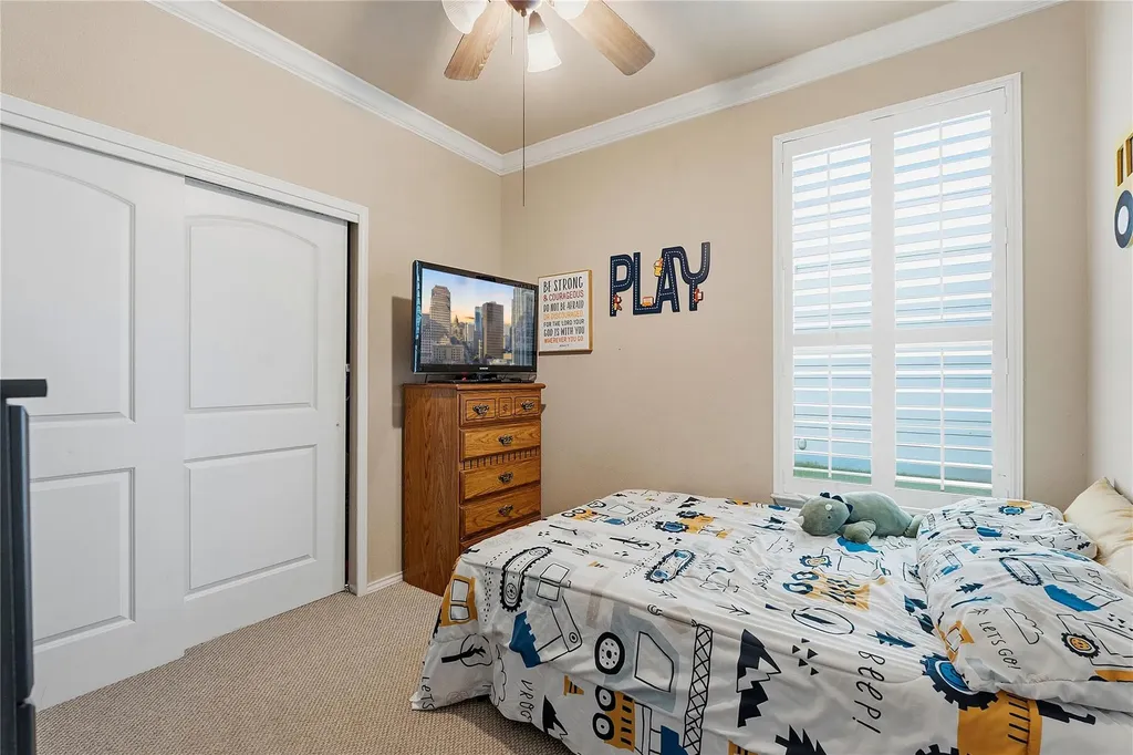 506 Glacier Point Trail Taylor TX 76574