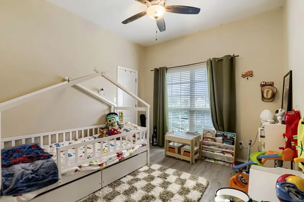 103 Buescher Cove Hutto TX 78634