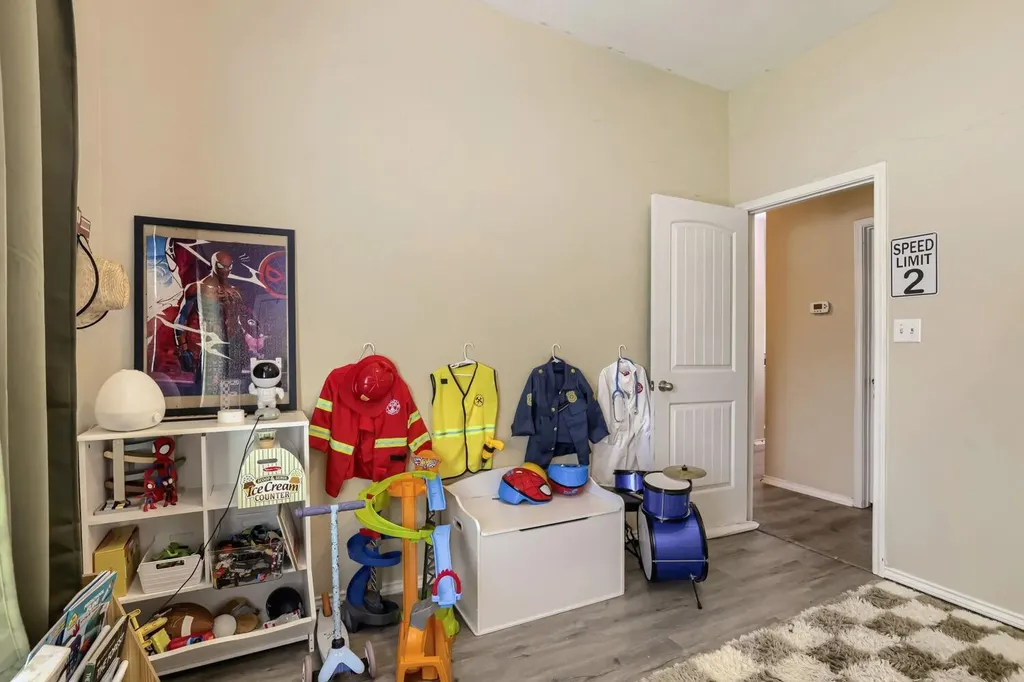 103 Buescher Cove Hutto TX 78634