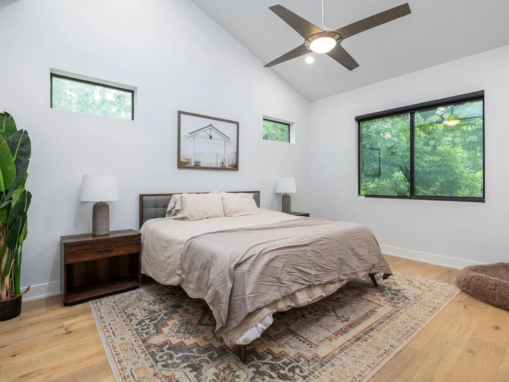 2909 E 3rd Street Austin TX 78702