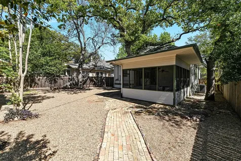 1006 Shelley Avenue Austin TX 78703