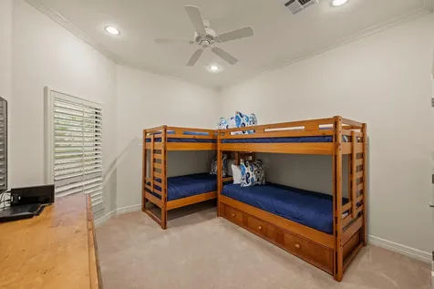1005 Challenger Lakeway TX 78734