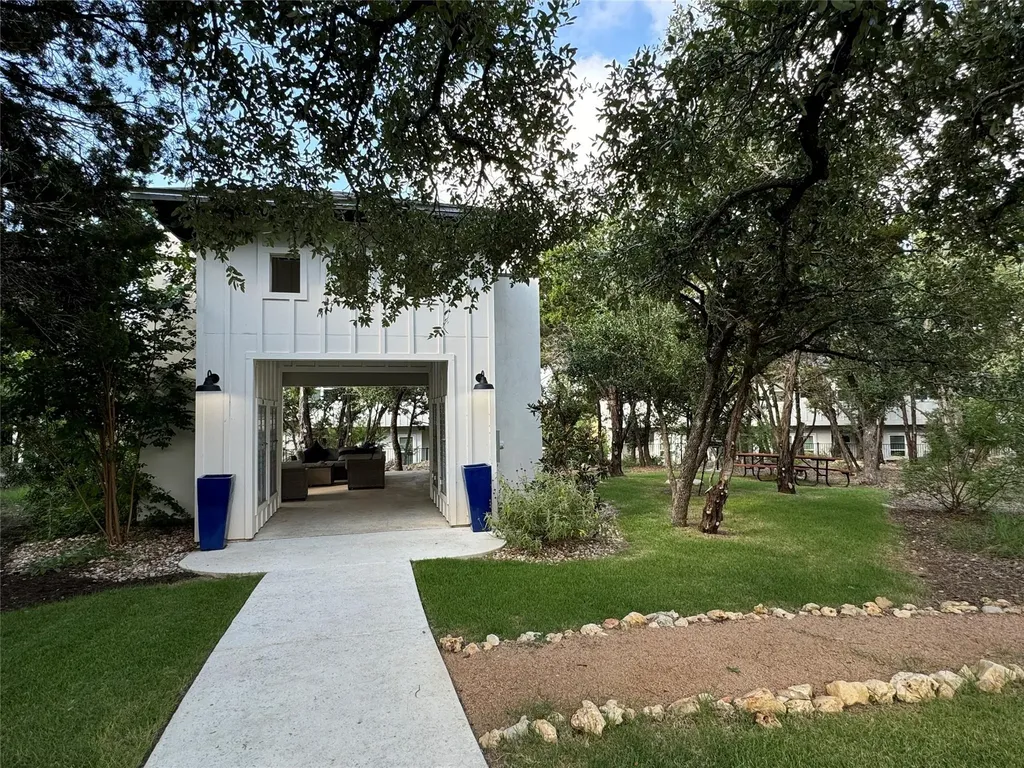 12001 Vista Parke Drive Austin TX 78726