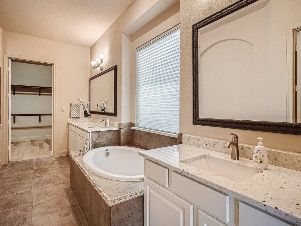 106 Indigo Run Cove Austin TX 78738