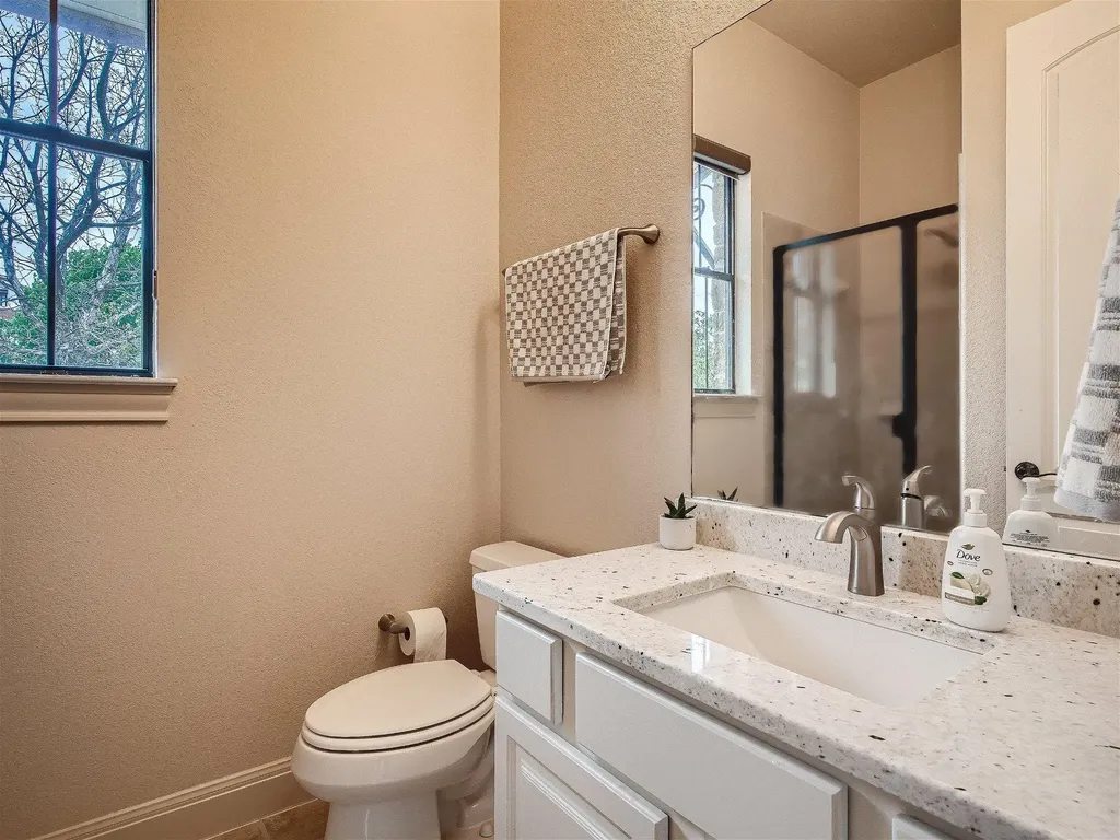 106 Indigo Run Cove Austin TX 78738