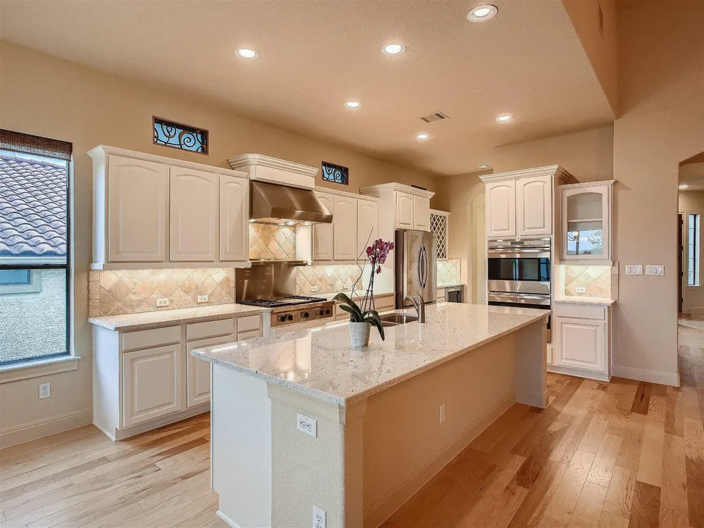 106 Indigo Run Cove Austin TX 78738