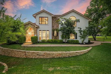 402 Zephyr Street Lakeway TX 78734