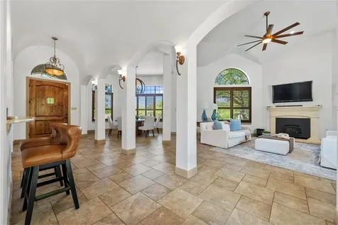402 Zephyr Street Lakeway TX 78734