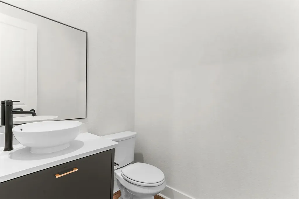 1013 Painted Horse Drive Georgetown TX 78633